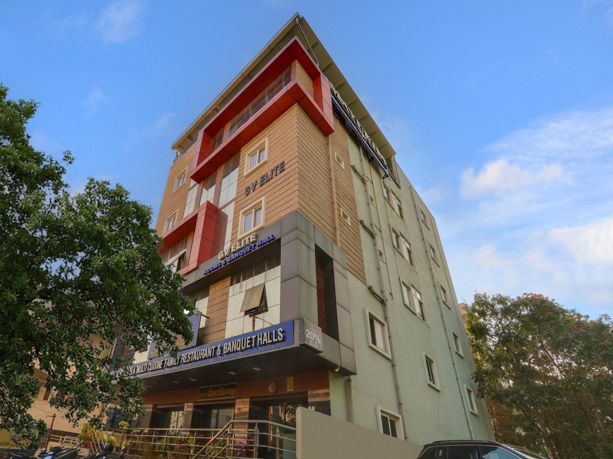 Super Townhouse Qualia Prime Hotel Near Nexus Mall 하이데라바드 외부 사진