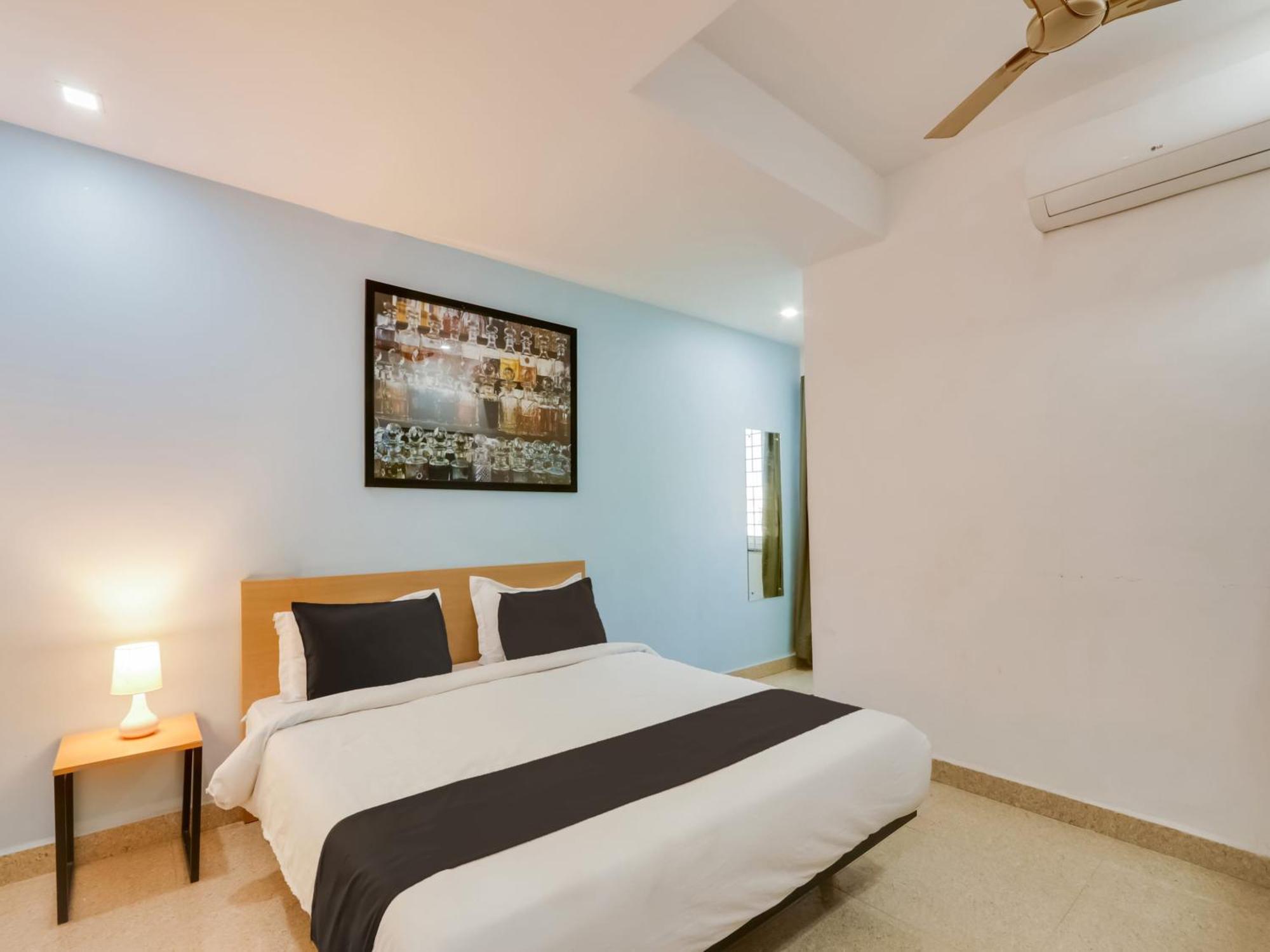 Super Townhouse Qualia Prime Hotel Near Nexus Mall 하이데라바드 외부 사진